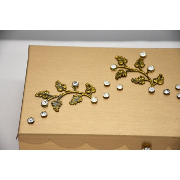 Gold Leaf with Diamond stud jewels with Fuchsia soft velvet‎ lining jewelry box - Picture 5 of 7